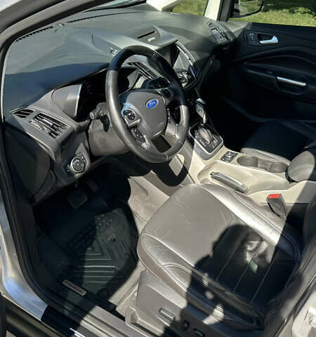 Серый Форд Си-Макс, объемом двигателя 2 л и пробегом 167 тыс. км за 12000 $, фото 15 на Automoto.ua