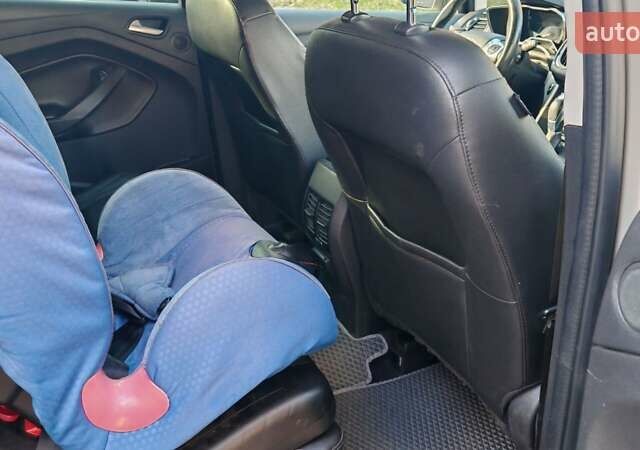 Серый Форд Си-Макс, объемом двигателя 2 л и пробегом 190 тыс. км за 12900 $, фото 10 на Automoto.ua