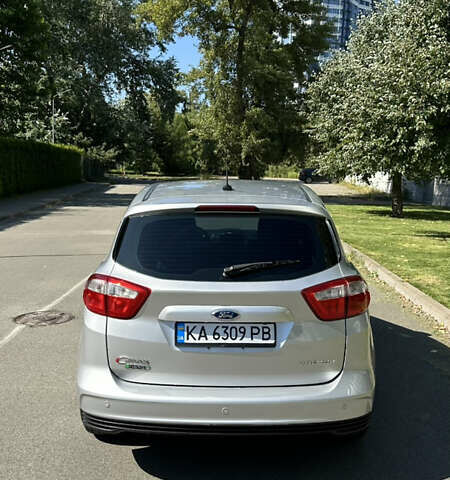 Серый Форд Си-Макс, объемом двигателя 2 л и пробегом 167 тыс. км за 12000 $, фото 2 на Automoto.ua