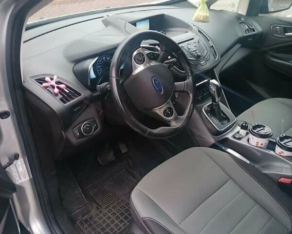 Сірий Форд Сі-Макс, об'ємом двигуна 2 л та пробігом 215 тис. км за 9999 $, фото 7 на Automoto.ua