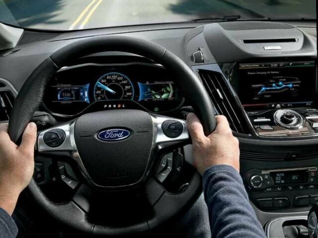 Сірий Форд Сі-Макс, об'ємом двигуна 2 л та пробігом 221 тис. км за 12764 $, фото 21 на Automoto.ua