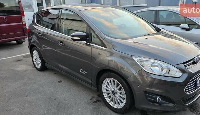 Серый Форд Си-Макс, объемом двигателя 2 л и пробегом 144 тыс. км за 14000 $, фото 6 на Automoto.ua