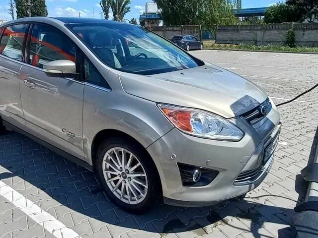 Сірий Форд Сі-Макс, об'ємом двигуна 2 л та пробігом 221 тис. км за 12764 $, фото 3 на Automoto.ua