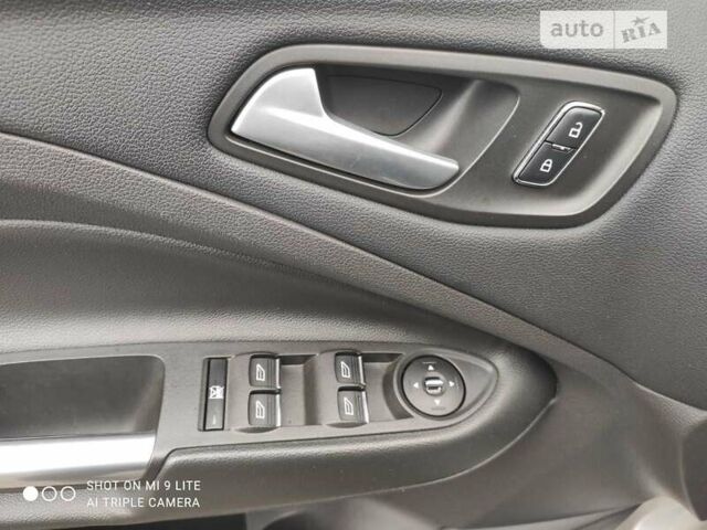 Серый Форд Си-Макс, объемом двигателя 2 л и пробегом 155 тыс. км за 10600 $, фото 23 на Automoto.ua