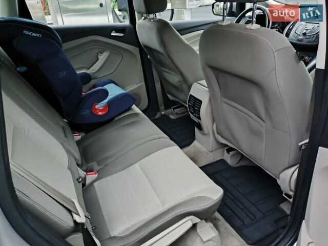 Сірий Форд Сі-Макс, об'ємом двигуна 2 л та пробігом 149 тис. км за 14550 $, фото 6 на Automoto.ua