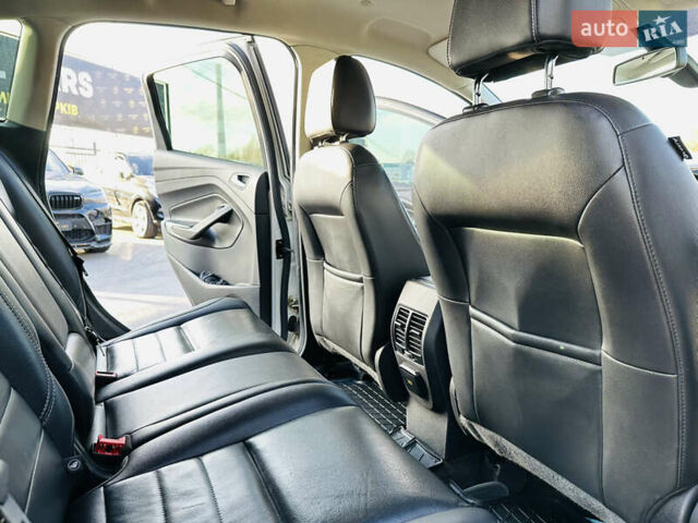 Сірий Форд Сі-Макс, об'ємом двигуна 2 л та пробігом 240 тис. км за 13400 $, фото 18 на Automoto.ua