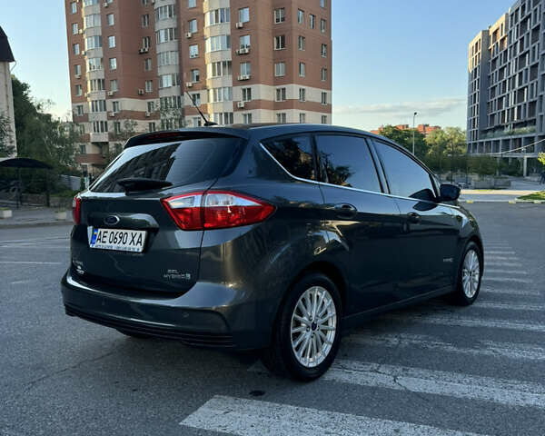 Сірий Форд Сі-Макс, об'ємом двигуна 2 л та пробігом 120 тис. км за 14200 $, фото 3 на Automoto.ua