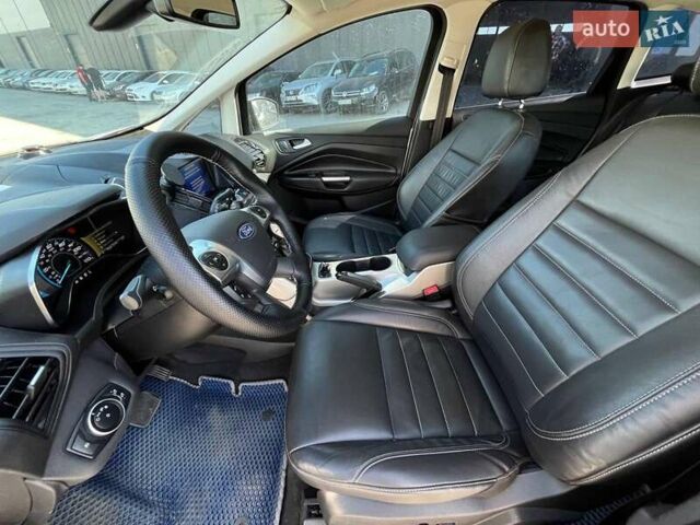 Серый Форд Си-Макс, объемом двигателя 2 л и пробегом 182 тыс. км за 12940 $, фото 43 на Automoto.ua