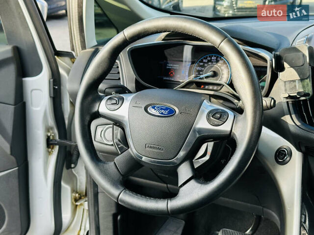Сірий Форд Сі-Макс, об'ємом двигуна 2 л та пробігом 240 тис. км за 13400 $, фото 21 на Automoto.ua