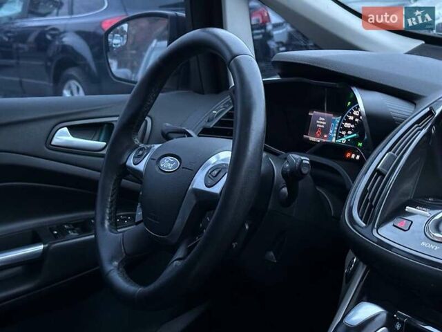 Серый Форд Си-Макс, объемом двигателя 2 л и пробегом 180 тыс. км за 12700 $, фото 25 на Automoto.ua