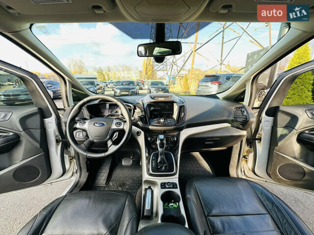 Сірий Форд Сі-Макс, об'ємом двигуна 2 л та пробігом 240 тис. км за 13400 $, фото 20 на Automoto.ua