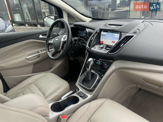 Сірий Форд Сі-Макс, об'ємом двигуна 2 л та пробігом 84 тис. км за 12600 $, фото 10 на Automoto.ua