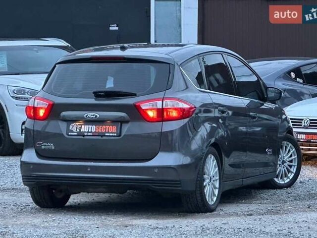 Серый Форд Си-Макс, объемом двигателя 2 л и пробегом 180 тыс. км за 12700 $, фото 10 на Automoto.ua