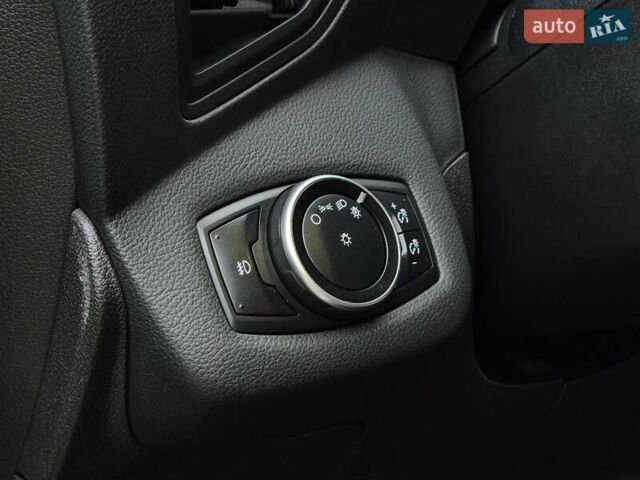 Сірий Форд Сі-Макс, об'ємом двигуна 2 л та пробігом 165 тис. км за 13500 $, фото 13 на Automoto.ua