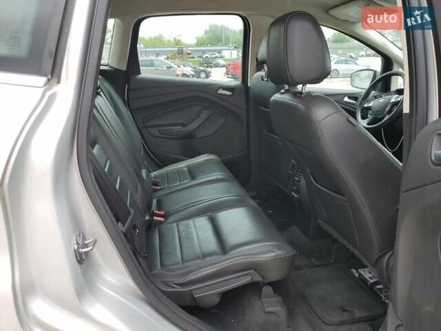 Серый Форд Си-Макс, объемом двигателя 2 л и пробегом 132 тыс. км за 3000 $, фото 9 на Automoto.ua