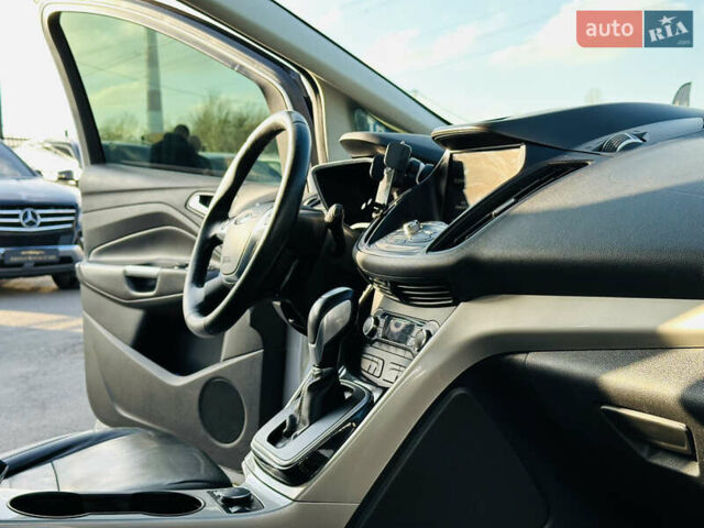 Сірий Форд Сі-Макс, об'ємом двигуна 2 л та пробігом 240 тис. км за 13400 $, фото 24 на Automoto.ua