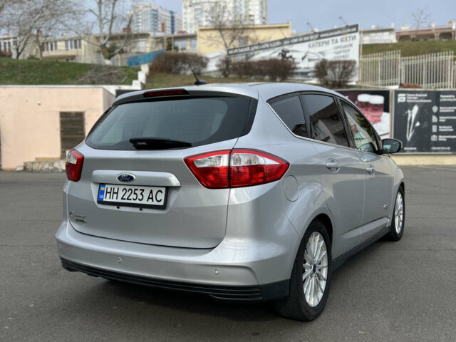 Серый Форд Си-Макс, объемом двигателя 2 л и пробегом 149 тыс. км за 13600 $, фото 7 на Automoto.ua