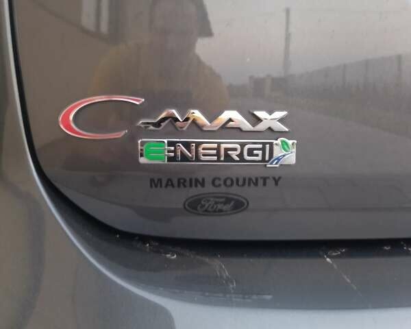 Сірий Форд Сі-Макс, об'ємом двигуна 2 л та пробігом 144 тис. км за 12000 $, фото 4 на Automoto.ua