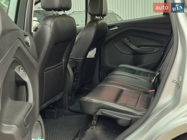 Сірий Форд Сі-Макс, об'ємом двигуна 2 л та пробігом 165 тис. км за 13500 $, фото 15 на Automoto.ua