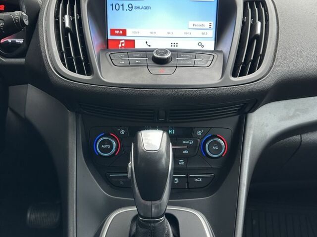 Сірий Форд Сі-Макс, об'ємом двигуна 2 л та пробігом 165 тис. км за 11500 $, фото 14 на Automoto.ua