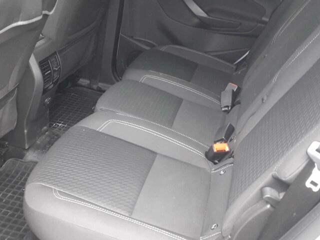 Серый Форд Си-Макс, объемом двигателя 1.5 л и пробегом 182 тыс. км за 13000 $, фото 21 на Automoto.ua