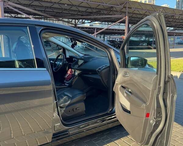 Серый Форд Си-Макс, объемом двигателя 2 л и пробегом 102 тыс. км за 14700 $, фото 40 на Automoto.ua