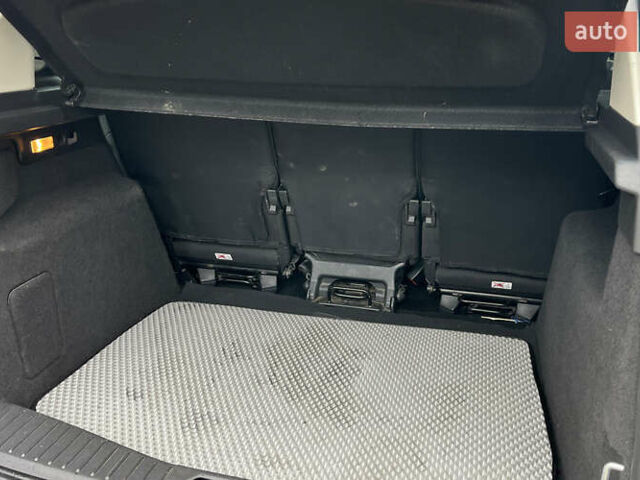 Серый Форд Си-Макс, объемом двигателя 1.5 л и пробегом 220 тыс. км за 8999 $, фото 22 на Automoto.ua