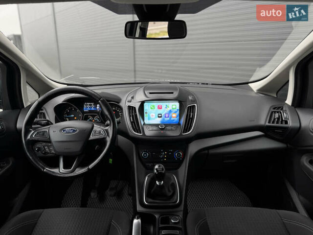 Серый Форд Си-Макс, объемом двигателя 1.5 л и пробегом 224 тыс. км за 8400 $, фото 2 на Automoto.ua