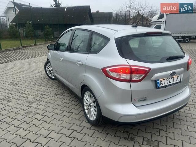 Серый Форд Си-Макс, объемом двигателя 0 л и пробегом 103 тыс. км за 13500 $, фото 3 на Automoto.ua