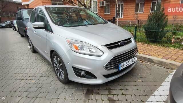 Серый Форд Си-Макс, объемом двигателя 2 л и пробегом 219 тыс. км за 13500 $, фото 1 на Automoto.ua