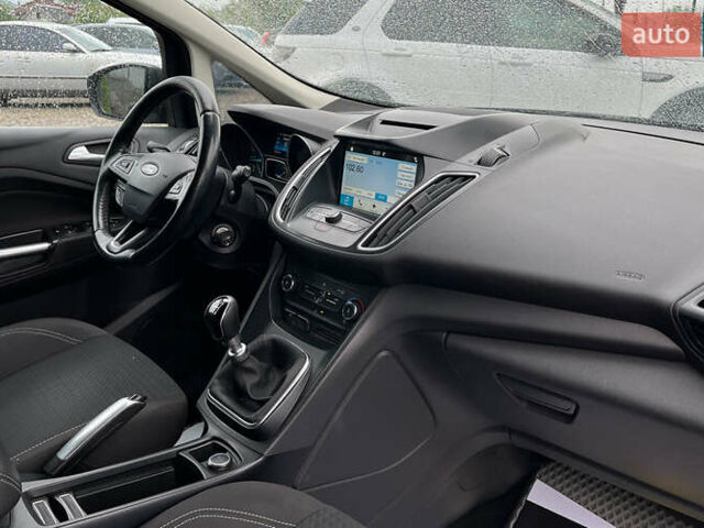 Серый Форд Си-Макс, объемом двигателя 1.5 л и пробегом 220 тыс. км за 8999 $, фото 15 на Automoto.ua