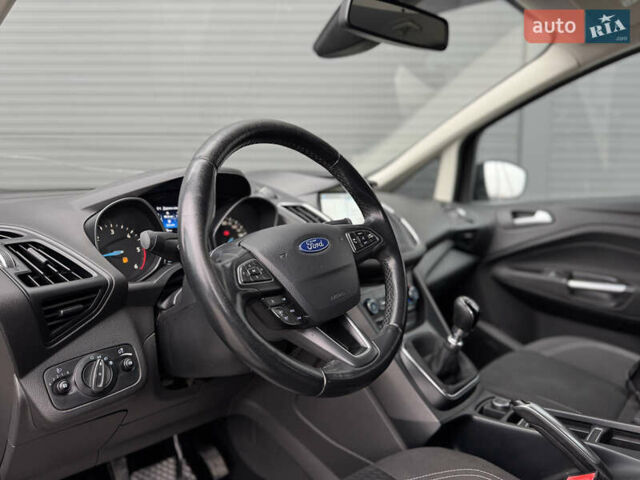 Серый Форд Си-Макс, объемом двигателя 1.5 л и пробегом 224 тыс. км за 8400 $, фото 24 на Automoto.ua