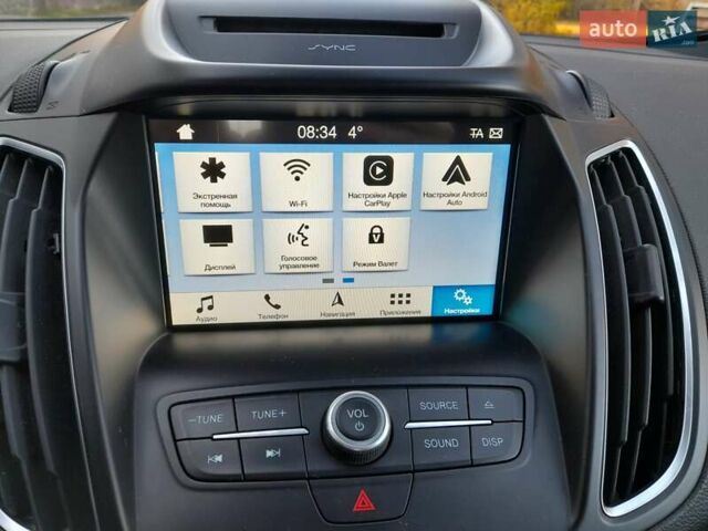 Серый Форд Си-Макс, объемом двигателя 1.5 л и пробегом 238 тыс. км за 11500 $, фото 18 на Automoto.ua