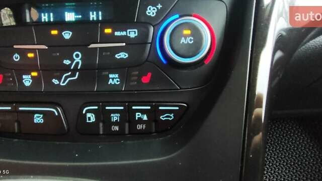 Серый Форд Си-Макс, объемом двигателя 2 л и пробегом 219 тыс. км за 13500 $, фото 13 на Automoto.ua