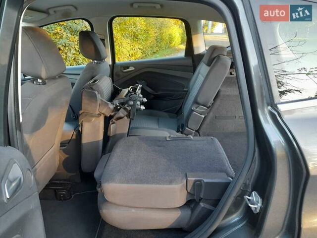 Серый Форд Си-Макс, объемом двигателя 1.5 л и пробегом 238 тыс. км за 11500 $, фото 11 на Automoto.ua