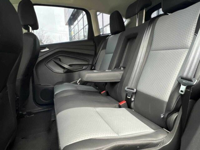 Сірий Форд Сі-Макс, об'ємом двигуна 2 л та пробігом 139 тис. км за 13500 $, фото 16 на Automoto.ua