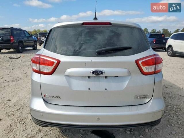 Серый Форд Си-Макс, объемом двигателя 0 л и пробегом 80 тыс. км за 7674 $, фото 4 на Automoto.ua