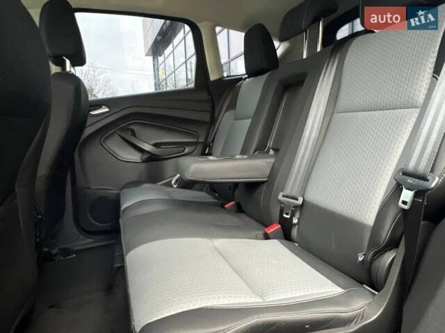 Сірий Форд Сі-Макс, об'ємом двигуна 2 л та пробігом 139 тис. км за 13500 $, фото 16 на Automoto.ua