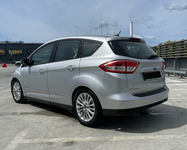 Сірий Форд Сі-Макс, об'ємом двигуна 2 л та пробігом 112 тис. км за 11750 $, фото 2 на Automoto.ua