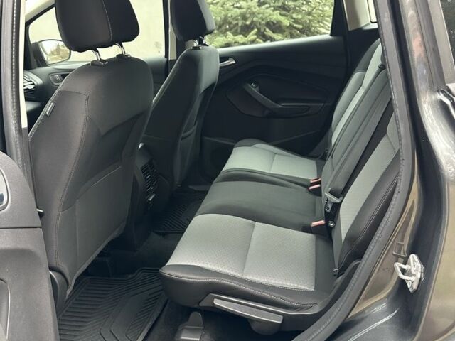 Сірий Форд Сі-Макс, об'ємом двигуна 2 л та пробігом 165 тис. км за 11500 $, фото 12 на Automoto.ua