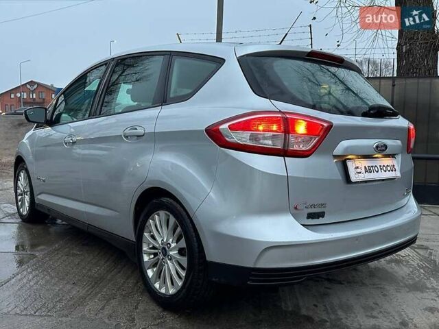 Сірий Форд Сі-Макс, об'ємом двигуна 0 л та пробігом 218 тис. км за 13290 $, фото 4 на Automoto.ua