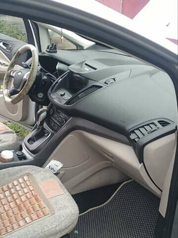 Сірий Форд Сі-Макс, об'ємом двигуна 2 л та пробігом 96 тис. км за 14200 $, фото 11 на Automoto.ua