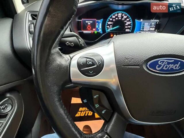 Сірий Форд Сі-Макс, об'ємом двигуна 2 л та пробігом 139 тис. км за 13500 $, фото 13 на Automoto.ua