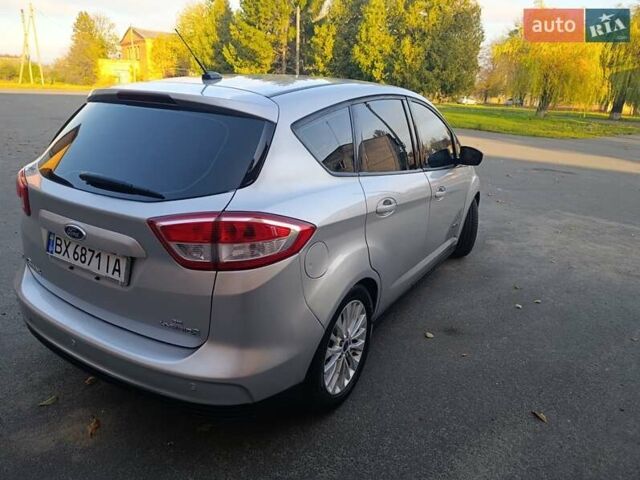 Форд Сі-Макс 2017 у Хмельницькому на Automoto.ua Сірий Форд Сі-Макс, об'ємом двигуна 2 л та пробігом 140 тис. км за 14500 $, фото 6 на Automoto.ua
