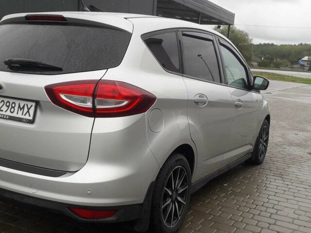 Серый Форд Си-Макс, объемом двигателя 1.5 л и пробегом 182 тыс. км за 13000 $, фото 4 на Automoto.ua