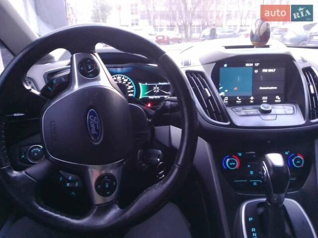 Серый Форд Си-Макс, объемом двигателя 2 л и пробегом 138 тыс. км за 12750 $, фото 8 на Automoto.ua