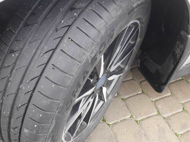 Серый Форд Си-Макс, объемом двигателя 1.5 л и пробегом 182 тыс. км за 13000 $, фото 12 на Automoto.ua