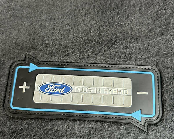 Сірий Форд Сі-Макс, об'ємом двигуна 2 л та пробігом 167 тис. км за 11500 $, фото 17 на Automoto.ua