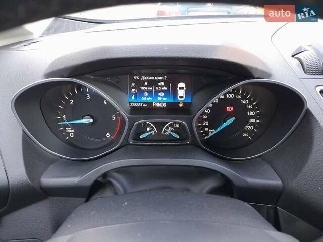 Серый Форд Си-Макс, объемом двигателя 1.5 л и пробегом 238 тыс. км за 11500 $, фото 16 на Automoto.ua