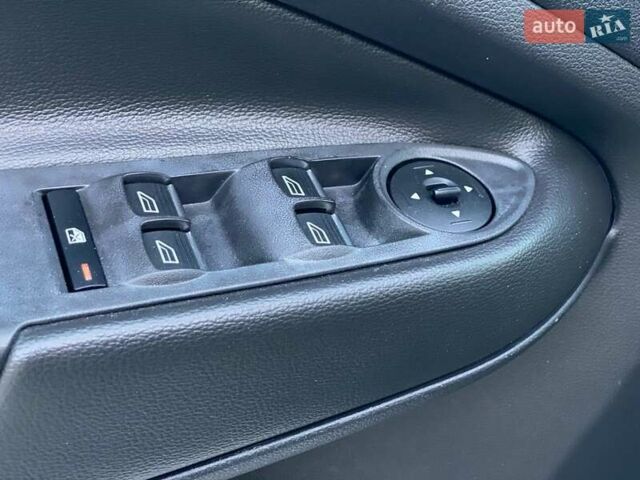 Серый Форд Си-Макс, объемом двигателя 2 л и пробегом 135 тыс. км за 9590 $, фото 19 на Automoto.ua